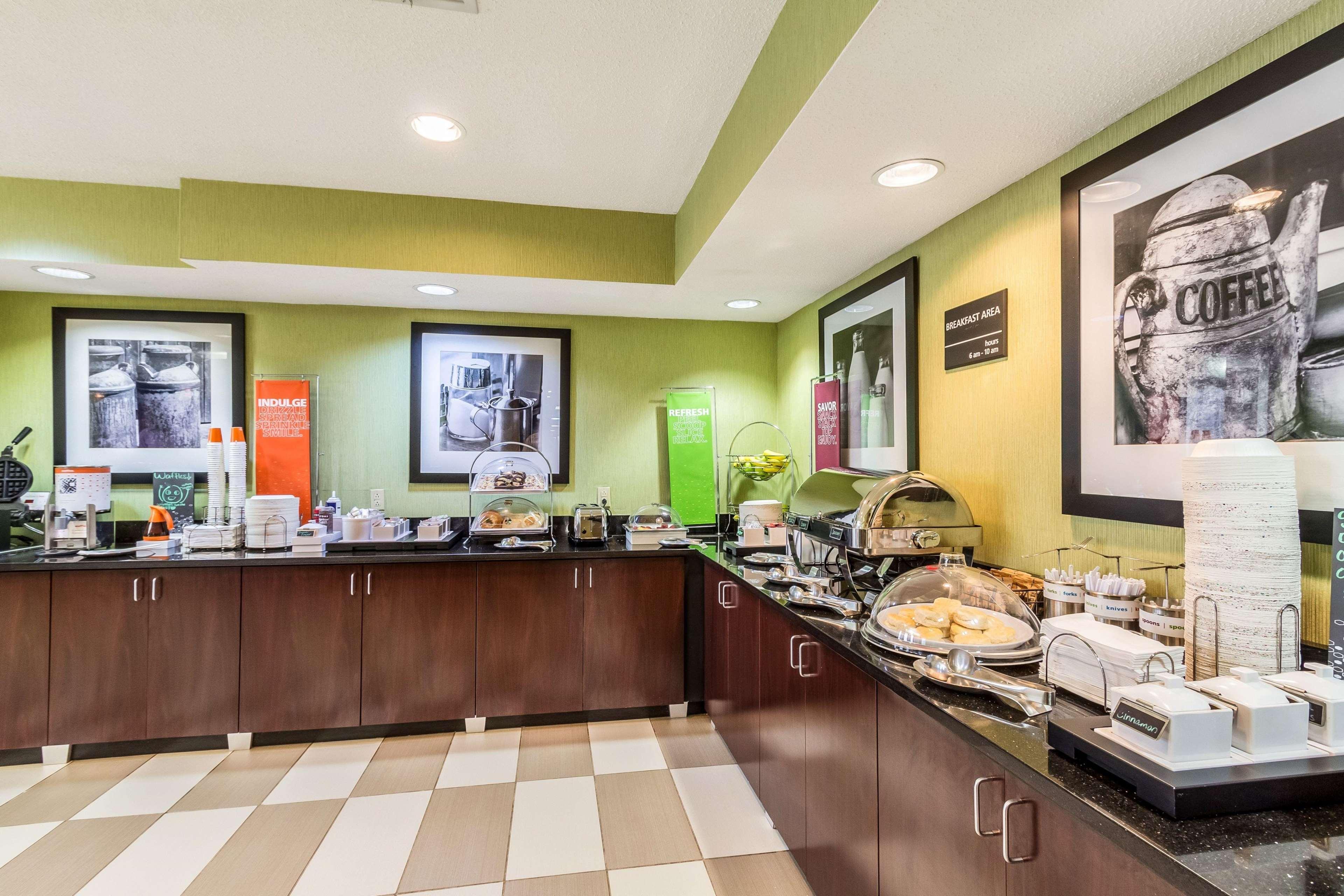 Hampton Inn Jackson Pearl Intrntl Airport Экстерьер фото