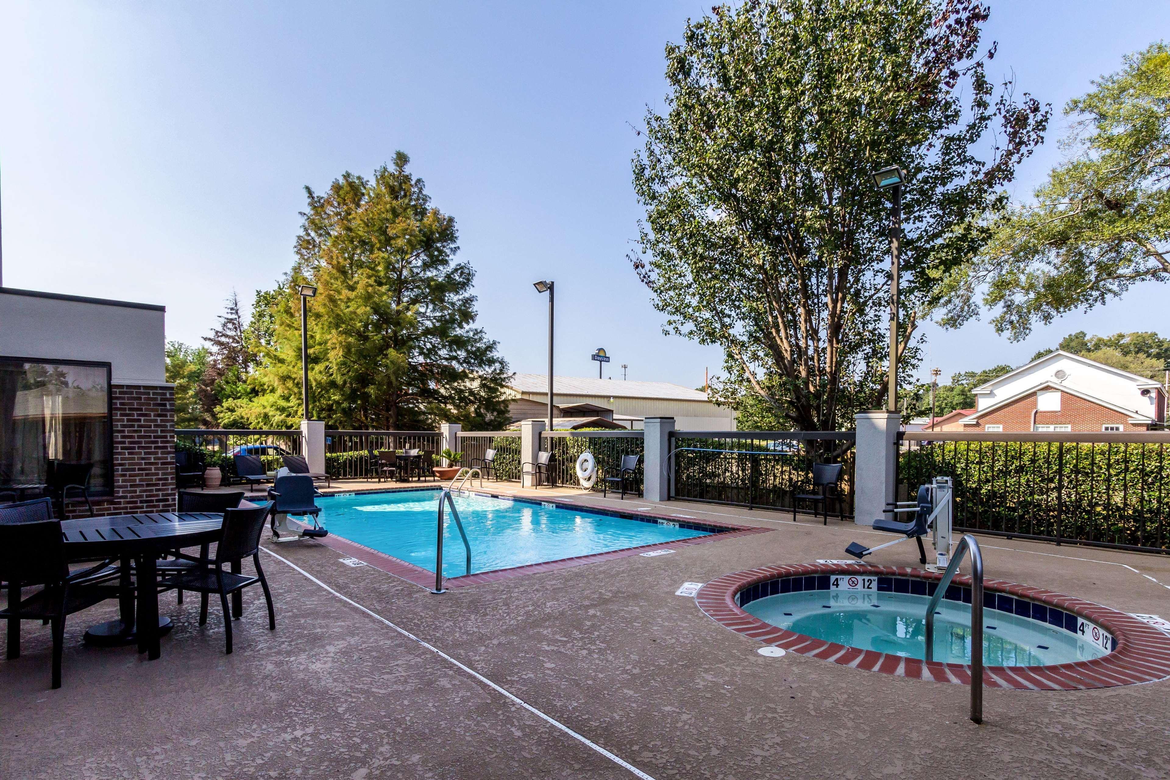 Hampton Inn Jackson Pearl Intrntl Airport Экстерьер фото